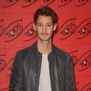 Pierre Niney va réaliser son premier film &quot;Sans rire&quot;, sur la censure de l&#039;humour