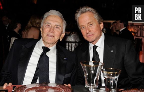 Kirk Douglas, le père de Michael Douglas est mort à 103 ans : les stars sont nombreuses à rendre hommage à l'un des derniers acteurs de légende d'Hollywood