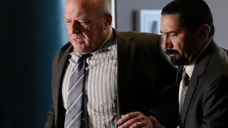 Better Call Saul saison 5 : le retour de Hank expliqué par le créateur