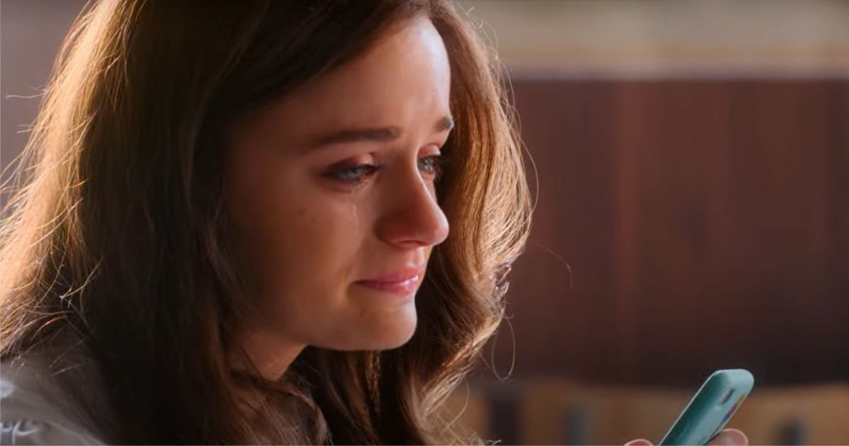 Bande Annonce The Kissing Booth 2 The Kissing Booth 2 : la bande-annonce qui tease des tensions pour Elle