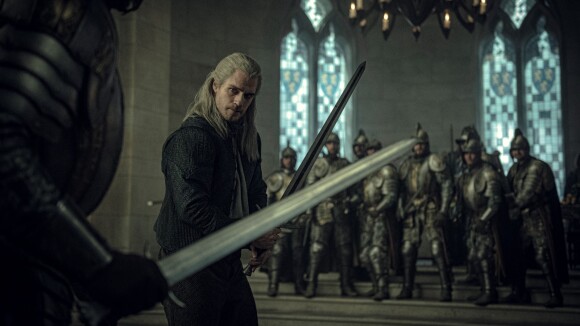 The Witcher saison 2 : Henry Cavill dévoile une photo des coulisses