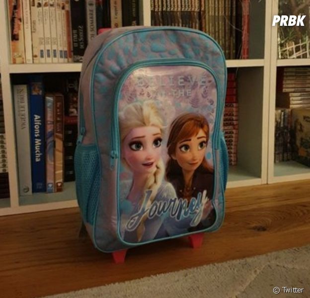 Un petit garçon moqué à l'école à cause de son sac La Reine des Neiges : la belle surprise de Disney
