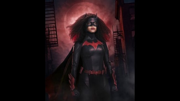 Batwoman saison 2 : Javicia Leslie dévoile les coulisses de ses cascades, "C'est mon job de rêve !"