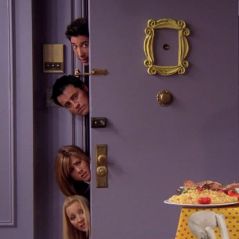 Un acteur de Friends s'excuse pour son horrible attitude sur le tournage : "J'ai eu tort"