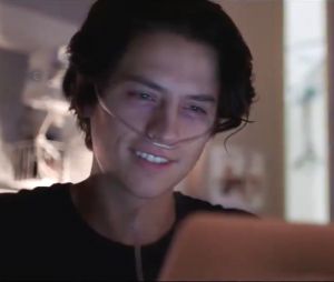 Cole Sprouse dans le film A deux mètres de toi
