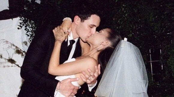 Ariana Grande mariée à Dalton Gomez : elle dévoile des photos de la cérémonie intime 💍