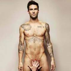 Adam Levine des Maroon 5 ... Entièrement nu pour la bonne cause