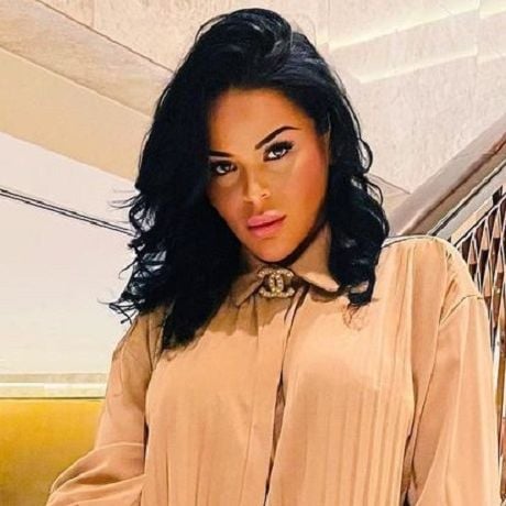 Sarah Fraisou victime de chantage après un twerk, elle dévoile elle-même sa vidéo intime