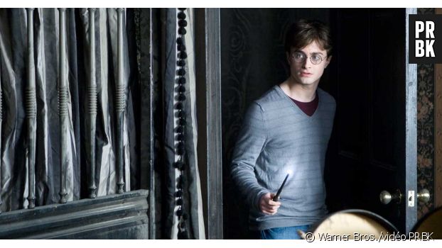 Le Vrai ou Faux sur la saga Harry Potter en vidéo. Harry Potter 20th Anniversary - Return To Hogwarts : Daniel Radcliffe révèle son crush surprenant pour une actrice de la saga, lors de la réunion des 20 ans d'Harry Potter.