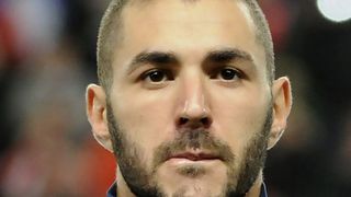Karim Benzema refuse de payer son amende après l'affaire de la sextape de Valbuena, la justice lui saisit 230 000€