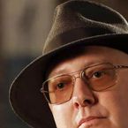 Blacklist saison 10 : la série (encore) renouvelée, James Spader (Reddington) de retour !