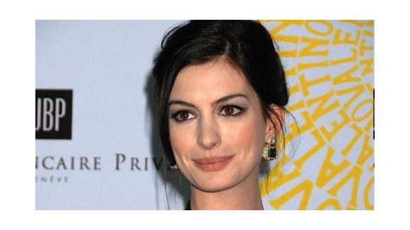 Anne Hathaway ... la future Catwoman n’aime pas les chats