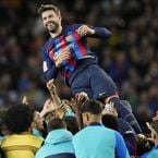 "Je ch*e sur ta put*in de mère" : en insultant l'arbitre pour son dernier match avant la retraite, Gerard Piqué part en vraie légende de Barcelone