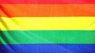 Coupe du Monde 2022 : la police du Qatar piétine et interdit un drapeau brésilien confondu avec un symbole LGBT