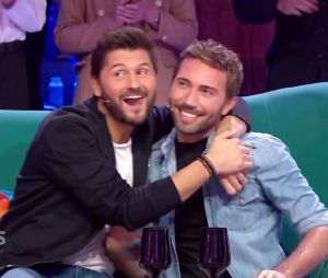 Un baiser polémique entre Christophe Beaugrand et son mari Ghislain dans Les 12 coups de l'amour le vendredi 10 février 2023 sur TF1