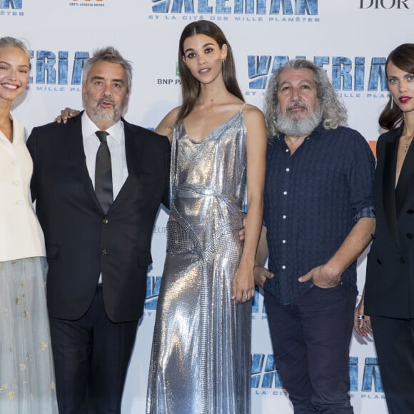 Sasha Luss (habillée en Dior), Luc Besson, Pauline Hoarau, Alain Chabat et Aymeline Valade - Avant-première du film "Valérian et la Cité des mille planètes" de L. Besson à la Cité du Cinéma à Saint-Denis, le 25 juillet 2017. © Olivier Borde/Bestimage  Valerian and the City of a Thousand Planets movie premiere held at the Cite du Cinema in Saint-Denis near Paris, France, on July 25th 2017. 