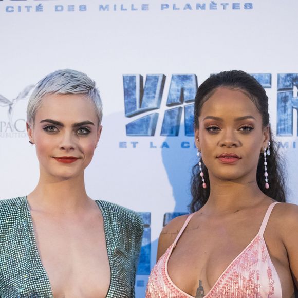 Cara Delevingne et Rihanna - Avant-première du film "Valérian et la Cité des mille planètes" de L. Besson à la Cité du Cinéma à Saint-Denis, le 25 juillet 2017. © Olivier Borde/Bestimage  Valerian and the City of a Thousand Planets movie premiere held at the Cite du Cinema in Saint-Denis near Paris, France, on July 25th 2017. 