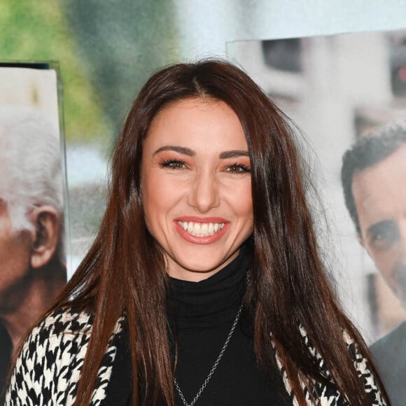 Delphine Wespiser (Miss France 2012) à la première du film "Reste Un Peu" au cinéma UGC Ciné Cité Les Halles à Paris, le 15 novembre 2022. © Guirec Coadic/Bestimage  Celebrities at the premiere of "Reste Un Peu" in Paris. November 15th, 2022. 