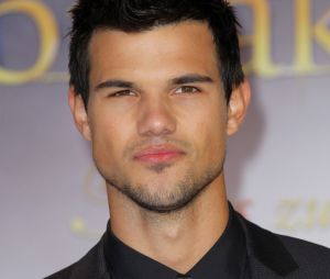 Taylor Lautner - Avant-Premiere du film Twilight "Breaking Dawn 2" a Berlin, le 16 novembre 2012.  Deutschland - Premiere TWILIGHT - BREAKING DAWN / PART 2 Premiere held at CineStar at Sony Center in Berlin on 11 / 16 / 2012 