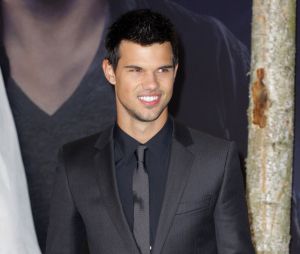Taylor Lautner - Avant-Premiere du film Twilight "Breaking Dawn 2" a Berlin, le 16 novembre 2012.  Deutschland - Premiere TWILIGHT - BREAKING DAWN / PART 2 Premiere held at CineStar at Sony Center in Berlin on 11 / 16 / 2012 