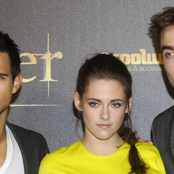 Taylor Lautner, Kristen Stewart et Robert Pattinson - Avant-Premiere du film Twilight "Breaking Dawn 2" a Madrid, le 15 novembre 2012.  Actors during the premiere of "Breaking Dawn: Part 2" in Madrid on Thursday 15, November 2012. 