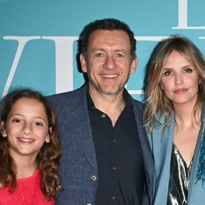 Dany Boon avec sa fille Sarah et sa compagne Laurence Arné - Avant-première du film "La Vie pour de vrai" au cinéma Pathé Wepler à Paris le 18 avril 2023. © Coadic Guirec/Bestimage