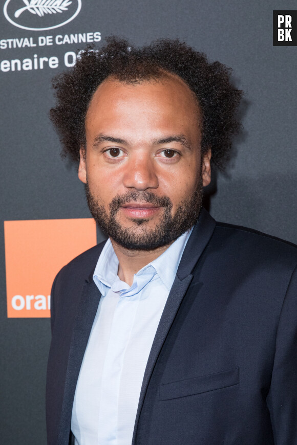 Fabrice Eboué - Photocall de la soirée Orange sur la plage de l'hôtel Majestic lors du 71ème Festival International de Cannes le 12 mai 2018. © Moreau-Borde-Jacovides/Bestimage