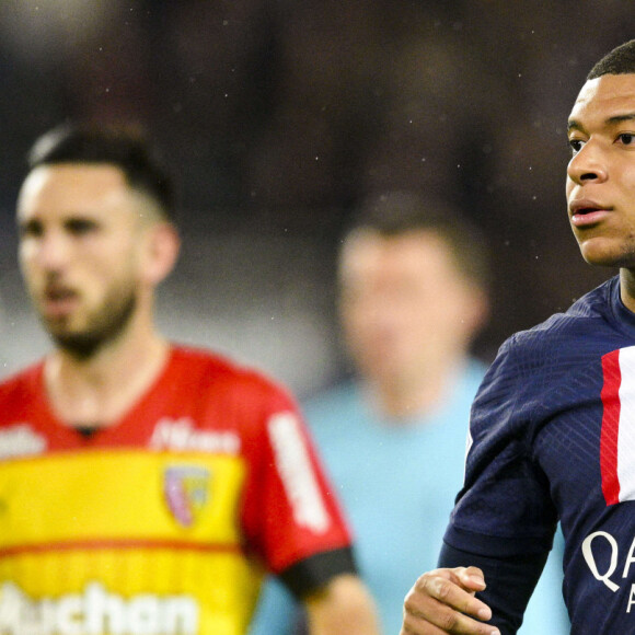 Kylian Mbappé (PSG) - Match de championnat de Ligue 1 Uber Eats opposant le Paris Saint-Germain (PSG) au RC Lens (3-1) au Parc des Princes à Paris le 15 avril 2023. 