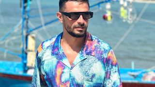 Julien Tanti hospitalisé : a-t-il succombé à la chirurgie esthétique ? Les internautes en sont persuadés