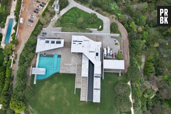 Ils sont devenus propriétaires de ce manoir pour 200 millions de dollars.
Exclusif - Jay Z et sa femme Beyoncé viennent d'acquérir la maison la plus chère de Californie et il semblerait que l'emménagement est d'ores et déjà en cours. Malibu. Le 19 mai 2023.