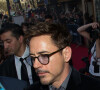 Avant d'incarner Iron Man à l'écran, l'inimitable Robert Downey Jr souhaitait incarner un tout autre super héros... Et en fait, ce choix ne nous étonne pas tant que ça.
Robert Downey Jr arrive au photocall du film "Iron Man 3" a Paris, ou une horde de fans l'attendait. Le 14 avril 2013  