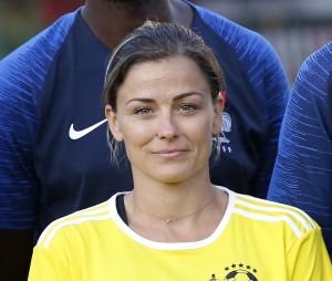 Info - Ces grands sportifs qui disent non à une présidence d'extrême droite lors des Jeux olympiques de 2024 - Exclusif - Laure Boulleau - Match de football caritatif entre le Variétés Club de France contre l'équipe de France des Parlementaires au profit de la Fondation Hôpitaux de Paris-Hôpitaux de France présidé par B.Macron au stade Emile Anthoine à Paris le 23 septembre 2021. © Marc Ausset-Lacroix/Bestimage 