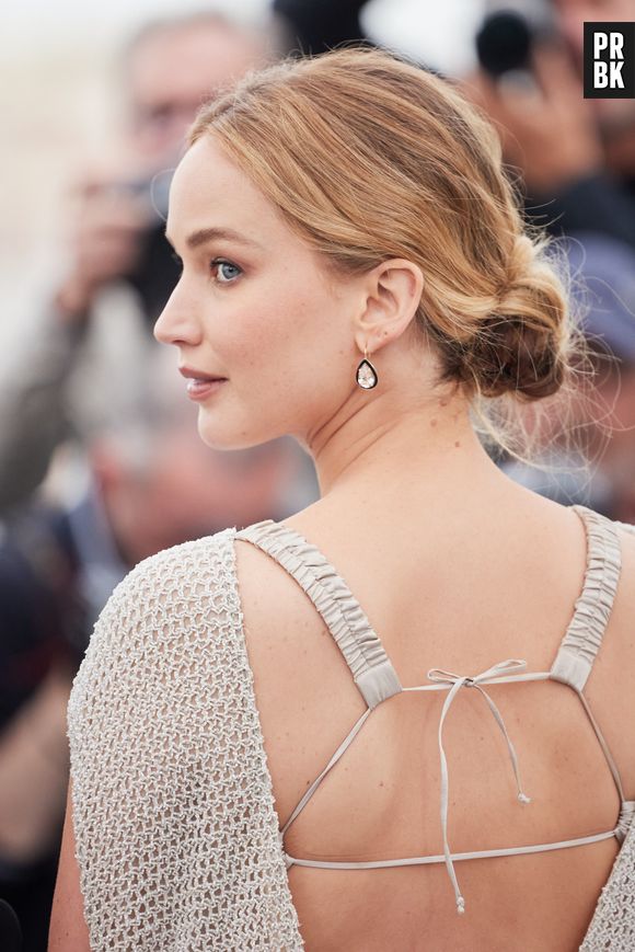 Jennifer Lawrence au photocall de "Bread and Roses" lors du 76ème Festival International du Film de Cannes, le 21 mai 2023. © Jacovides / Moreau / Bestimage