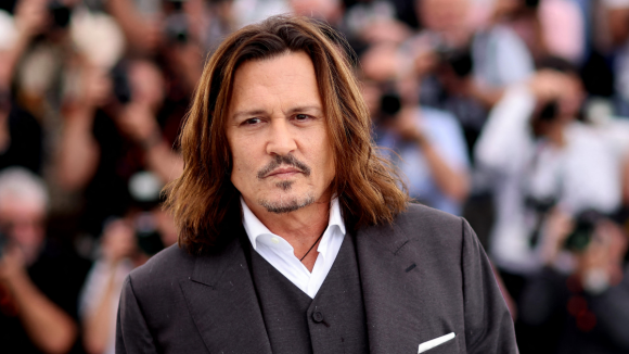 "C'est une perle malgré moi" : Johnny Depp estime que c'est le meilleur film de sa carrière et il a injustement échoué au box office mais a remporté deux Oscars