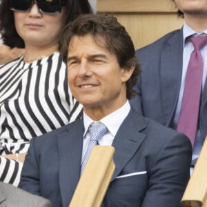 Tom Cruise dans les tribunes lors de la finale dame du tournoi de Wimbledon au All England Lawn Tennis and Croquet Club à Londres, Royaume Uni, le 9 juillet 2022. © © Ray Tang/Zuma Press/Bestimage 