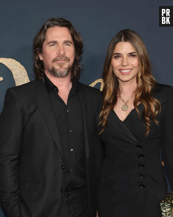 Christian Bale, Sibi Blazac. - Première de "The Pale Blue Eye" (Netflix) à Los Angeles, le 14 décembre 2022. 