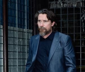 Christian Bale se rend à la première du film "Amsterdam" à New York le 18 septembre 2022. 