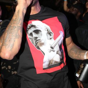 Exclusif - Prix Spécial - No Web - Le rappeur Booba en concert pour la promotion de son D.U.C Whisky au Hobo club à Paris, France, le 22 octobre 2017. © Phiilippe Baldini/Bestimage  Exclusive - For Germany Call For Price - No Web - Raper Booba promoting his D.U.C Whisky at Hobo club in Paris, France, on octobre 22th, 2017. 