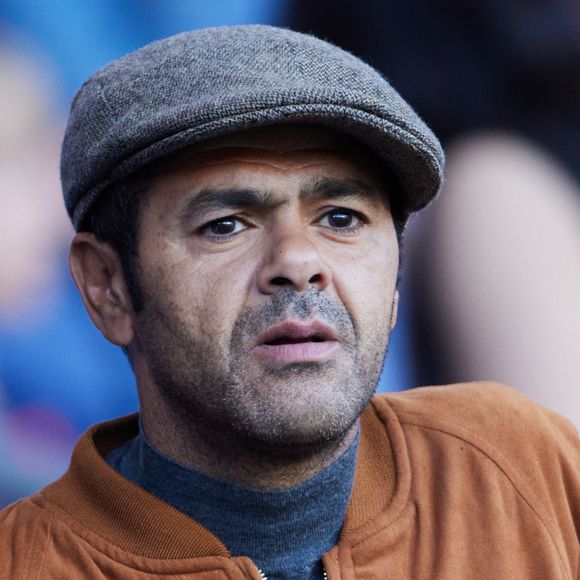 Jamel Debbouze en tribunes lors du match de football Ligue 1 Uber Eats opposant le Paris Saint-Germain (PSG) au Clermont Foot 63 au Parc des Princes à Paris, France, le 3 juin 2023. Clermont a gagné 3-2. © Cyril Moreau/Bestimage 