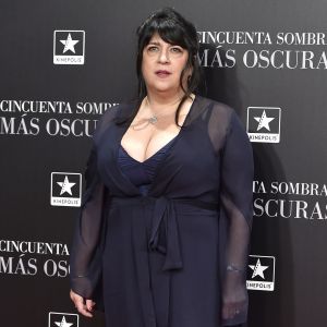 "Vendre 165 millions de livres ne change rien" : l'autrice du best seller le plus cul de l'histoire de la littérature souffre du "syndrome de l'imposteure"
E.L James à la première de "50 nuances plus sombres" à Madrid le 8 février 2017. 