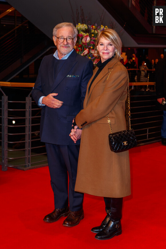 Steven Spielberg, Kate Capshaw à la première du film "The Fabelmans" lors de la 73ème édition du festival international du film de Berlin (La Berlinale 2023), le 21 février 2023.