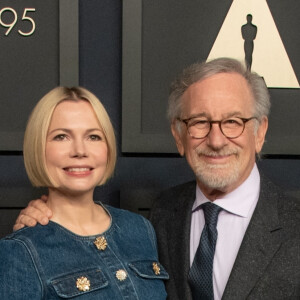 Steven Spielberg, Michelle Williams au photocall du déjeuner des nominés de la 95ème cérémonie des Oscars à Beverly Hills. Los Angeles, le 13 février 2023.