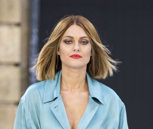 Caroline Receveur - Défilé L'Oréal Paris 2019 à la Monnaie de Paris le 28 Septembre 2019 pendant la fashion week. © Olivier Borde / Bestimage 