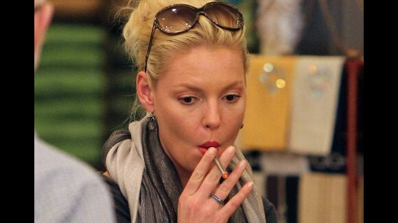 Katherine Heigl ... Elle lutte pour arrêter de fumer depuis plus de six mois