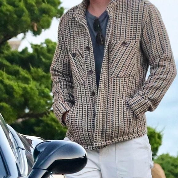 Malibu, CA - EXCLUSIVE - 'The Amazing Spider-Man' actor Andrew Garfield appears to be a bit down in the dumps after enjoying a solo dinner at celebrity hotspot Nobu in Malibu. Pictured: Andrew Garfield