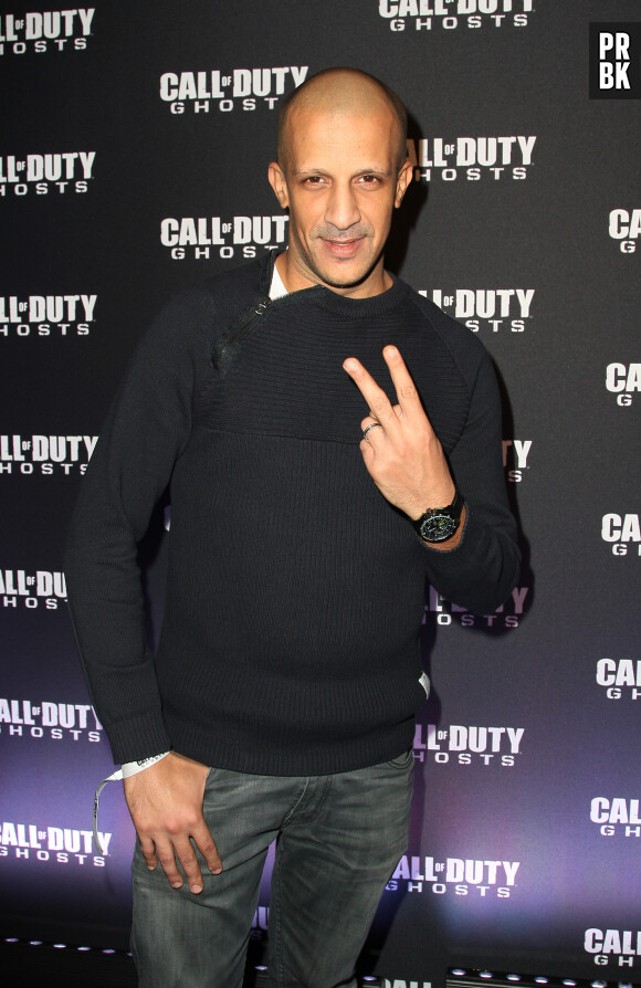 Mais aussi le collectif mythique qu'est la Mafia K'1 Fry.
Abdelkrim Brahmi-Benalla a.k.a. Rim'K - Soiree de lancement du jeu "Call of Duty Ghost" au Palais de Tokyo a Paris le 4 novembre 2013.