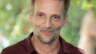 "Aucune peine pour ce gars" : Mathieu Kassovitz dans un "état grave" après un terrible accident, les haters d'extrême droite se réjouissent