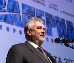 Luc Besson lors de la première de "Valerian et la Cité des Mille Planètes" à Moscou, le 27 juillet 2017. 