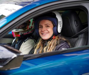 Lors de la course du GP Explorer 2 qui s'est tenu le week-end dernier, la vidéaste Manon Lanza a vécu  suite à une erreur de pilotage un malheureux accrochage avec la voiture de Maxime Biaggi. Une sortie de route qui a engendré... Un cyber harcèlement massif. 

Exclusif - Manon Lanza (pour l'association Mécénat Chirurgie Cardiaque) lors de la 4ème édition du challenge automobile caritatif "Talon Piste" sur le circuit Bugatti au Mans le 19 mars 2023. Après 3 ans de succès, plus de 50 000 euros de dons reversés aux associations... le célèbre challenge automobile caritatifféminin est revenu pour une fantastique 4ème édition au Mans. © Anne-Sophie Guebey / Bestimage
