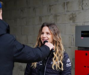 Car on y exprime une tristesse bien légitime : "La tempête de merde que subit Manon n'est que la conséquence d'une non responsabilité de tout un milieu qui, par paresse, refuse de porter ses couilles et ses ovaires à normaliser la présence de plus de meufs à des événements. J'ai la haine", déplore une internaute.
Exclusif - Manon Lanza (pour l'association Mécénat Chirurgie Cardiaque) lors de la 4ème édition du challenge automobile caritatif "Talon Piste" sur le circuit Bugatti au Mans le 19 mars 2023. Après 3 ans de succès, plus de 50 000 euros de dons reversés aux associations... le célèbre challenge automobile caritatifféminin est revenu pour une fantastique 4ème édition au Mans.  © Anne-Sophie Guebey / Bestimage